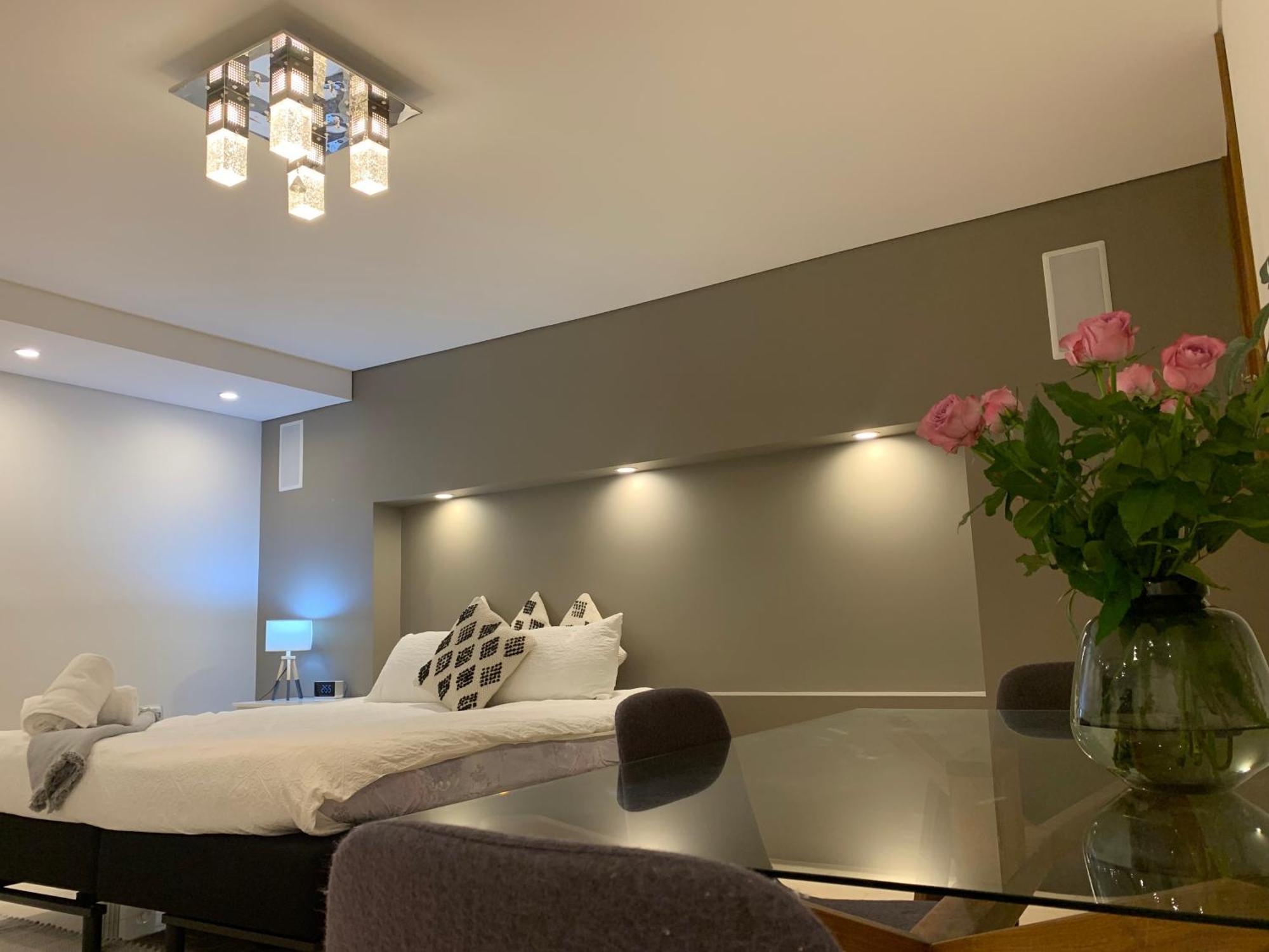 Apartment Putney Studio, Short Drive To Olympic Park & Parklands Sydney
